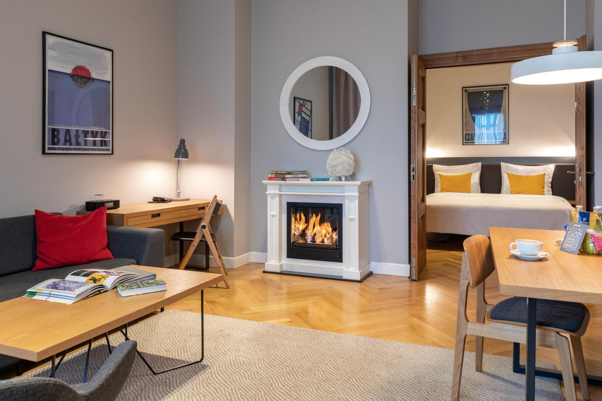 One-Bedroom Apartment Fireplace