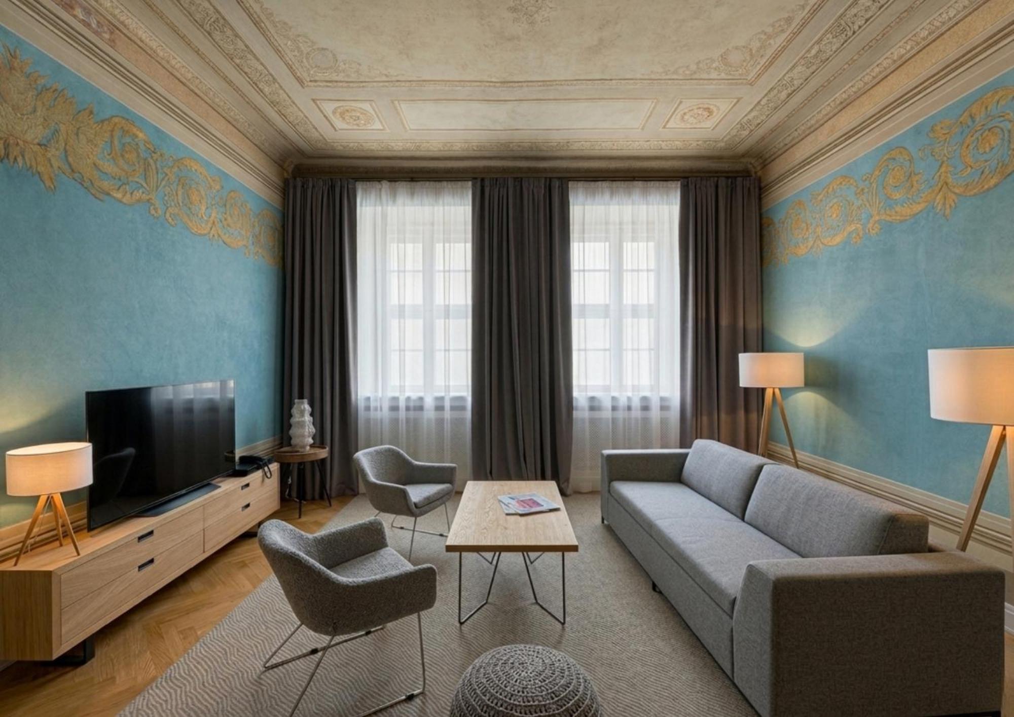 One-Bedroom Apartment Fireplace